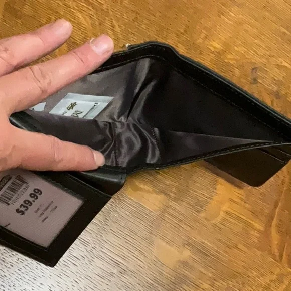 Montana West black leather bifold wallet with long horn metal Concho - Picture 7 of 7